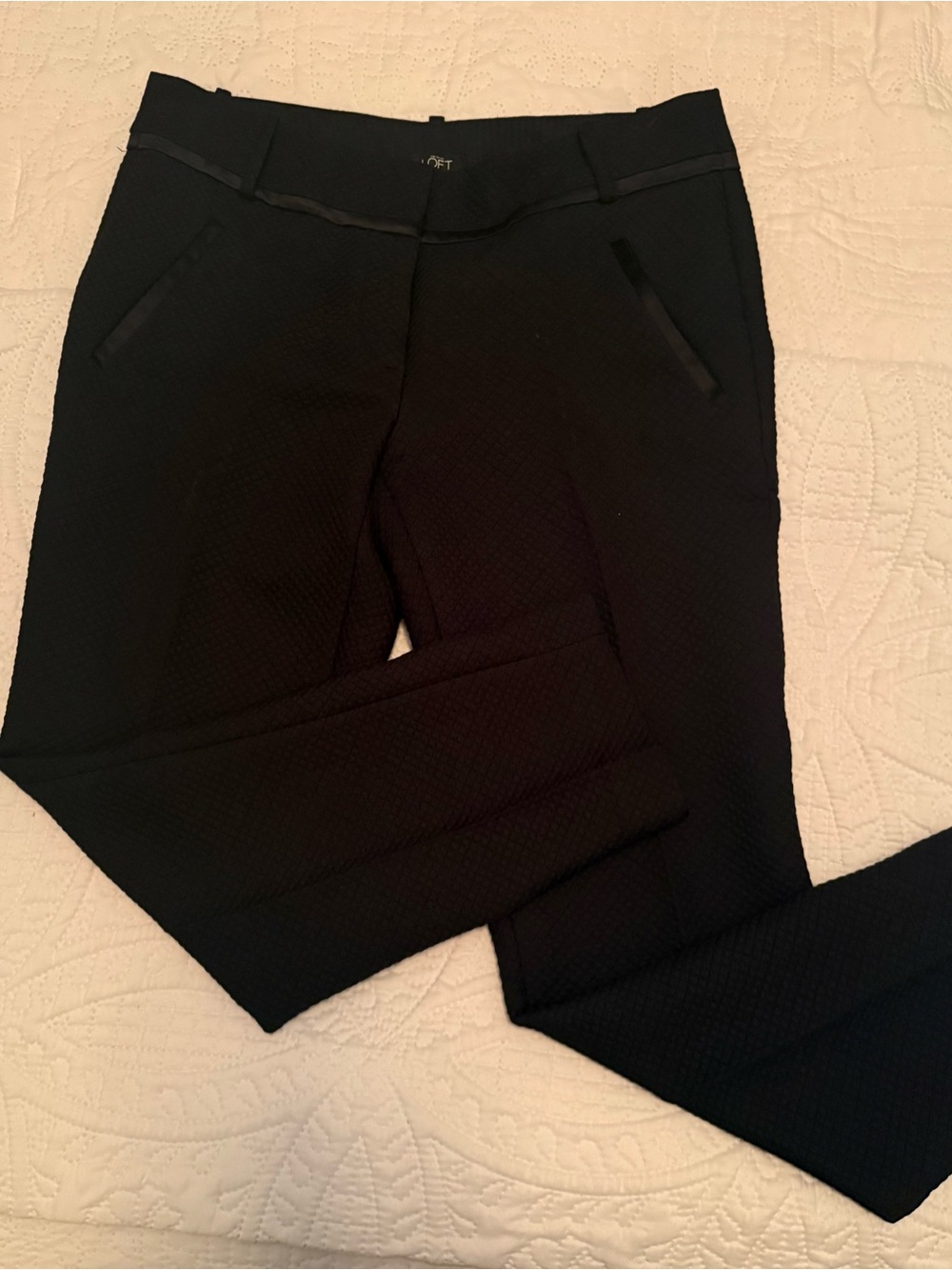 LOFT Black Cropped Ponte Slim Pants